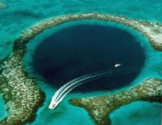 D335ca6f1d6e1acd3a50728666006fe5--great-blue-hole-big-blue-hole